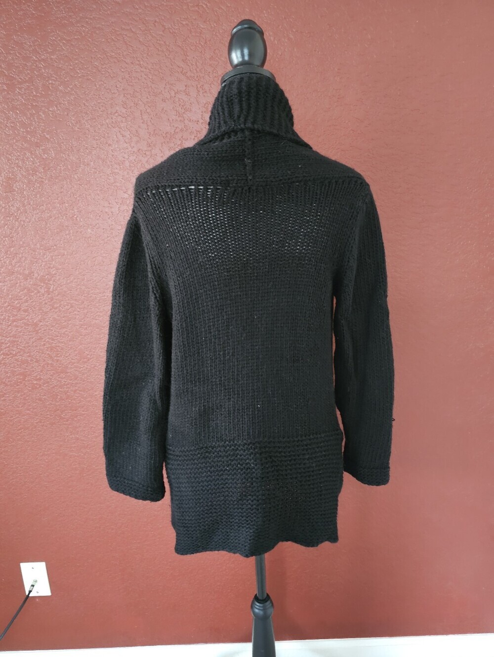 Open-Front Black Pocket Cardigan Sweater - Picture 4 of 8
